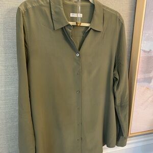Equipment Femme Sage Green Blouse 100% Silk